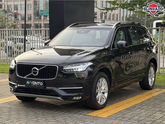 VOLVO XC90 2.0 MOMENTUM TURBO GASOLINA 4P 4X4 AUTOMÁTICO